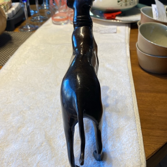 Vintage bronze Italian greyhound/whippet. Some minor scratches.heavy. 2.6 pounds - Picture 5 of 12